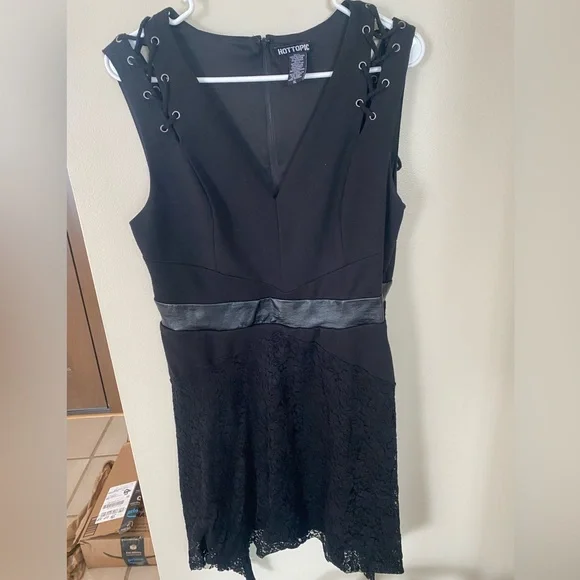 Hot Topic XL Black fit and flare lace up dress - Picture 2 of 4